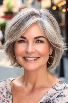 Bob Gray Hair, Short Gray Hairstyles, Gray Hairstyles For Women, Hair Stylist Tips, Chin Length Cuts, Gray Shades, Stylist Tips, Hairstyles For Women Over 60