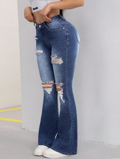 Washed Ripped Slanted Pocket Fashionable All-Match Flared Jeans For Going Out Dark Wash Casual   Denim Plain Flare Leg High Stretch  Women Clothing, size features are:Bust: ,Length: ,Sleeve Length: Classy Prom Dresses, Jeans Ripped, Easy Trendy Outfits, Pinterest Fashion, Simple Trendy Outfits, Women Denim Jeans, Flared Jeans, Casual Denim, Cut Jeans