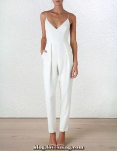 Amazing In Brazil, we now have the behavior of ringing the brand new yr in white. The date is close to, ... #Amazing #behavior #brand #brazil #close #ringing #white Minimalist Moda, Summer Bridal Showers, Shower Outfits, Bridal Shower Outfit, Dinner Outfit, Dinner Outfits, White Jumpsuit, Theme Ideas, Mode Inspo