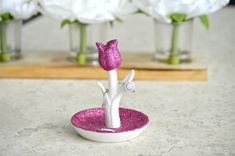 Flower Ring Holder - love-in-the-city-shop Hair Accessories Holder, Glitter Ring, Satchel Tote Bag, Princess Diy, Princess Ring, Steel Necklace, Clay Sculpture, Ring Dish, Flower Ring