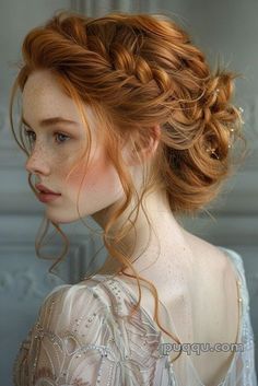 Hair Styles From The Back, Red Head Bride Hair, Aristocratic Hairstyles, Bride In Braids, Unique Bride Hairstyles, Bridgerton Hair And Makeup, Victorian Wedding Hairstyles, Bride With Red Hair, Victorian Wedding Hair