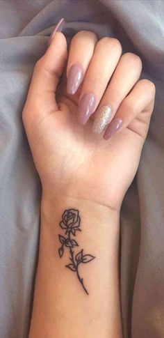 Small Rose Wrist Tattoo, Tattoos For Women Small Meaningful, Tattoo Girls, Diy Tattoo