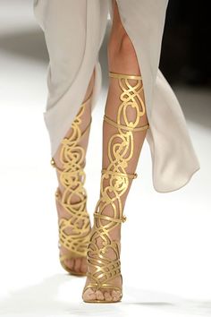 Sandal Boots, Cage Dress, Golden Mirror, Mode Shoes, Hot Lingerie, Fashion Friday, Dress Boots, Gold Sandals, Olivia Palermo