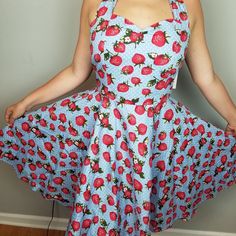 Strawberries Pin Up Dress Medium Size New Retro Fruit Print Dresses For Spring, Fitted Sleeveless Strawberry Print Dress, Fitted Sleeveless Dress With Strawberry Print, Retro Spring Dresses With Strawberry Print, Retro Dresses With Strawberry Print For Spring, Cute Fitted Cherry Print Dress, Casual Strawberry Print Dress For Brunch, Spring Strawberry Print Dress For Brunch, Spring Brunch Dress With Strawberry Print