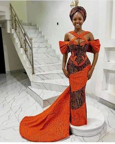 With a perfect fitting, the dress will give you a unique look like a queen. Ankara Corset Dress, Corset Asoebi, Ankara Corset, Nigerian Traditional Dresses, Latest Lace Styles, Asoebi Style, African Bridal Dress, Boyfriend Advice, Nigerian Dress