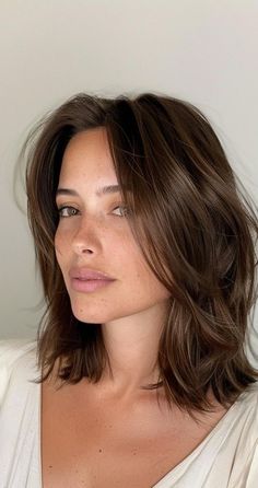 Haircuts For Thick And Wavy Hair, Lob On Fine Hair, Tousled Lob Haircut, Lob For Straight Hair, Very Thick Short Hair, Long Lob Haircut Straight Fine Hair, Short Fine Haircut, Thick Long Bob, Italian Lob Haircut