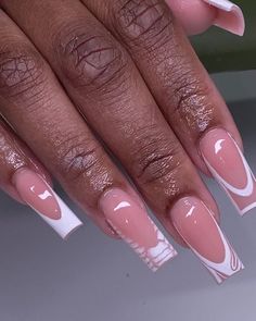 Marbled French Tip Nails, Nail Designs French Tip Unique, Nails Inspiration Baddie, Deep French Nails, Abstract French Tip, Nails Art Simple, Nail Art 2022, Design Nails Art, Nail Art 2023