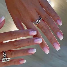 Green Acrylic Nails, Girly Acrylic Nails, Cute Acrylic Nail Designs, Cute Acrylic Nails, Acrylic Nail Designs, Short Nails, Stylish Nails, Pretty Nails