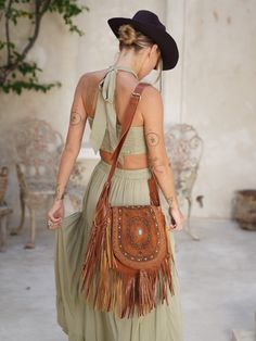 Bohemian Fringe Crossbody Satchel, Bohemian Crossbody Satchel With Fringe, Hippie Brown Crossbody Shoulder Bag, Bohemian Brown Fringe Satchel, Brown Bohemian Fringe Satchel, Brown Bohemian Leather Satchel, Bohemian Brown Leather Satchel, Brown Bohemian Satchel With Fringe, Hippie Brown Shoulder Bag