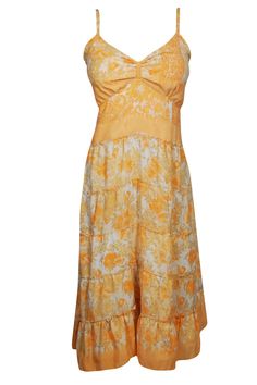 Dress Peach, Silk Sari, Trendy Prints, Night Out Dress, Bohemian Dress, Tiered Dress, Spaghetti Strap Dresses, Womens Midi Dresses, Vintage Silk