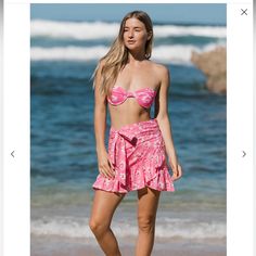 Bright Pink Aloha Print Neon Paradise Size Petite New With Tags Feminine Fitted Mini Skirt For Beach, Feminine Fitted Mini Skirt For The Beach, Feminine Mini Skirt For Beach, Fitted Pink Skirt For Beach Season, Feminine Beach Skirt With Lining, Feminine Beach Skirt With Lined Detail, Feminine Beach Skirt, Feminine Lined Skirt For Beach, Feminine Fitted Skirt For Beach