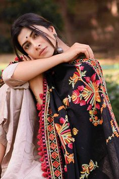 Women's  Stole Scarf/Dupatta Online Shawl Dupatta, Indian Summer Dress, Fancy Shawl, Plain Kurta, Heavy Dupatta, Tassel Lace, Fancy Outfit, Black Shawl, Winter Shawl