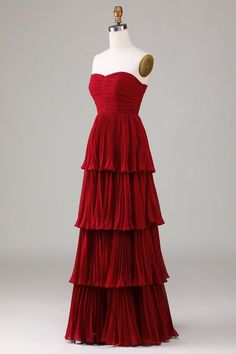 Red Tiered Prom Dress, Red Tiered Dress, Red Ruffle Prom Dress, Unconventional Prom Dress, Ruffle Prom Dress Long, Boho Prom Dress Bohemian, Prom Dress Inspo 2024, Burgundy Formal Dress Long, Pink And Red Bridesmaid Dresses