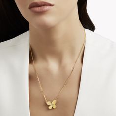 With the stylish Pavé Butterfly Pendant, Graff revisits one of its most treasured motifs. Freshly interpreted in 18 carat yellow gold, each gleaming wing is delicately angled and edged in pavé; diamonds, creating a beautiful three-dimensional effect and breathing life into this enchanting jewel. Finessed by our master craftsmen to reflect the light, the butterfly's bold, polished silhouette display the strong, clean edges that are a signature of every Graff jewel. At Graff we experiment with set Refined Gold Jewelry With Pave Setting, Luxury Yellow Gold Evening Jewelry, High Jewelry Design, Diamond Jewel, Platinum Jewelry, Small Earrings Studs, Diamond Drops, Platinum Ring, Small Rings