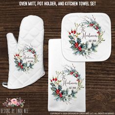 the oven mitt, pot holder and kitchen towel set is shown on a wooden table