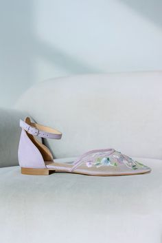 Purple Butterfly Wedding Flats With Ankle Strap and Handmade Embroidery, Custom Floral Wedding Shoes With Pointy Closed Toe and Butterflies - Etsy Ukraine Spring Wedding Shoes With Embroidery And Closed Toe, Spring Wedding Shoes With Embroidered Closed Toe, Elegant Embroidered Wedding Shoes For Spring, Spring Wedding Shoes With Floral Embroidery, Spring Embroidered Wedding Shoes, Purple Butterfly Wedding, Floral Wedding Shoes, Flats With Ankle Strap, Embroidery Custom