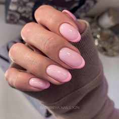 Ongles Rose Pastel, Pink Tip Nails, Pink French Nails, Tip Nails, Thanksgiving Nails, Round Nails, Pink Nail Designs, Pink Nail