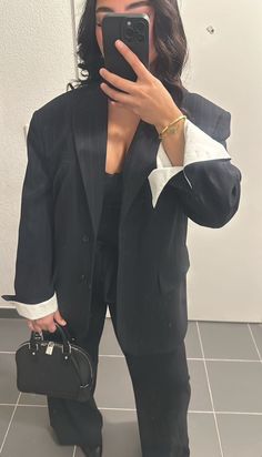 Lawyer Outfit, Class Outfit, Outfit Zara, Modesty Fashion, Stockholm Fashion, Cute Swag Outfits, Work Looks, Blazer Outfits