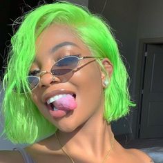 14 Pastel Hair Colors That Will Make You Consider Dying Your Hair Colorful Hair Color Ideas, Slay Makeup, Simple Prom Hair, Neon Hair, Hair Dyes, Hair Color Pastel, Haircut Styles, Pastel Hair, Cat Eyes