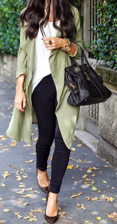 Fall Outfits Inspiration Fall Fashion Coats, Trench Coat Outfit, Coat Outfit, Style Inspiration Fall, Cooler Look, Outfit Trends, Outfit Inspiration Fall, Fall 2018, Mode Vintage