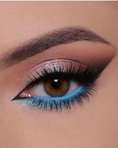 Ocean Eye Makeup, Ocean Makeup, Blusher Makeup, Eye Makeup Images, Shimmer Makeup, Dance Makeup, Cute Eye Makeup, Eye Makeup Pictures, Favorite Makeup