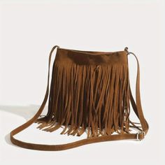 Vintage Boho Style Suede Tassel Crossbody Fringe Purse. No Stains Or Holes Never Worn New Nwt Boho Crossbody Bag, Fringe Crossbody Bag, Bohemian Accessories, Fringe Bags, Vintage Suede, Design Del Prodotto, Tassel Bag, Styl Boho, Magnetism