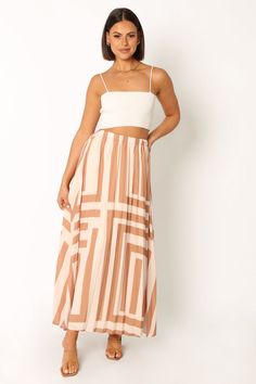 Elke Pleat Midi Skirt - Tan High Waisted Midi Skirt, Skirts Midi High Waisted, High Waist Fashion, Skirt Midi, Dresses By Length, Style Skirt, Pleated Midi Skirt, Fall Looks, Stripes Design