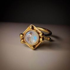 Yellow Opal, Bagan, Small Containers, Handcrafted Rings, New Things To Learn, Ring Ring, Silver Roses, Silver Rose Gold, Adjustable Ring