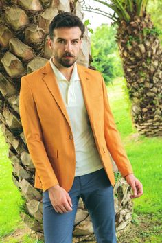 Collection : 2024/2025 spring/summer🔆Color: MustardAvailable Size : 46-48-50-52-54-56Material Content: %55 Cotton, %45 Polyester Mustard Blazer Outfit Men, Mustard Blazer Outfit, Mustard Jacket, Mustard Blazer, The Golden Hour, Slim Fit Blazers, Mustard Color, Blazer Vest, Summer Color