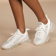 Brand New In Box Comes From A Smoke & Pet Free Home *Firm On Price* Rhinestone Sneakers, Sneaker Silhouette, Bridal Sneakers, Shoes Steve Madden, Chunky Sneakers, Sporty Chic, Classic Sneakers, Steve Madden Shoes, White Sneaker