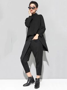 Schwarzes T-Shirt mit Schwalbenschwanz und langen Ärmeln und Reißverschluss Black Asymmetrical Hem Top For Work, Black Asymmetrical Hem Top For Fall, Winter Typ, Loose Maxi Dress, Lantern Sleeve Dress, Black Maxi Dress, Cotton Style, T Shirt Top, New Black