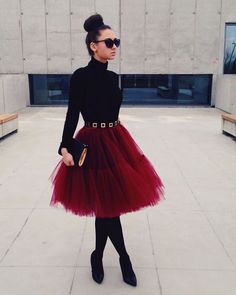 Styling A Tutu Skirt, Tulle Mini Skirt Outfit, Black Tulle Skirt Outfit, Flower Girl Gown, Look Legging, Skirt Tulle, Tulle Skirt Black