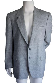 Vintage 1990's sport coat Saddleworth Fashion for Moores Soft gray wool Single vent back 2 button front 2 inner pockets and three outer pockets Over all condition is very good  Label Size: 44 Tall Chest: 48" or 122 cm Waist: 46" or 117 cm Length: 32" or 81 cm Sleeve: 27" or 68.5 cm Between the back shoulder seams: 20" or 51 cm For a complete view of everything RalphsCloset has to offer visit   https://www.etsy.com/shop/ralphscloset/ Clothing is measured on the outside so please allow up to 2" fo Wedding Dress Ruffle, Tweed Sport Coat, Business Casual Winter, Mens Blazers, Mink Jacket, Herringbone Blazer, Mens Sport Coat, Grey Jacket, Herringbone Tweed