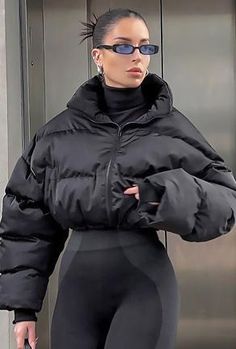 Crop Puffer Jacket Outfit, Cropped Puffer Jacket Outfit, Puff Jacket Outfit, Puffy Jacket Outfit, Cropped Jacket Outfit, Puffer Jacket Outfit, Cropped Puffer Jacket, Puff Jacket, Black Only