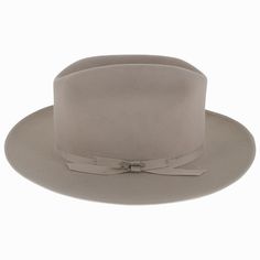 The American-made Stetson Open Road has been crafted of Royal Deluxe Fur Felt, a material that repels moisture and is highly durable. It features a cattleman crown surrounded by a narrow grosgrain ribbon hat band and a ribbon-bound brim. The Open Road's easy styling allows it to transition from country to city wear and looks equally stylish on a man or woman. The interior is fully lined and offers a Roan inner band. Add this investment piece of headwear to your hat collection and instantly eleva Stetson Open Road, City Wear, Pork Pie Hat, Hat Size Chart, Pork Pie, Hat Collection, Cloche Hat, Open Road, Felt Hat