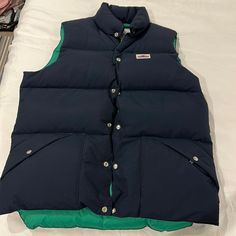 New Without Tags Men’s Penfield Vest. Super Warm Navy Outer And Kelly Green Inside. Classic Blue Outerwear For Cold Weather, Classic Navy Outerwear For Outdoor, Cardiff By The Sea, Man Pad, Grey Vest, Kelly Green, Unisex Fashion, Mens Jackets, Blue Green