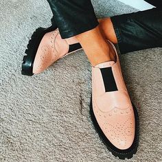 Category:Loafers; Upper Materials:PU; Season:Spring,Fall; Heel Type:Block Heel; Gender:Women's; Size Suggestion:standard size, select your usual size; Activity:Walking; Toe Shape:Round Toe; Style:Casual,Vintage; Outsole Materials:Rubber; Occasion:Daily; Closure Type:Loafer; Listing Date:06/04/2024; 2024 Trends:Retro,Brogue; Foot Length:; Foot Width:; SizeChart1_ID:2:186544 Fall Blocks, Light Red Color, Women's Slip Ons, Loafers Online, Vintage Casual, Suede Loafers, Brunei, Light Red, Loafers For Women