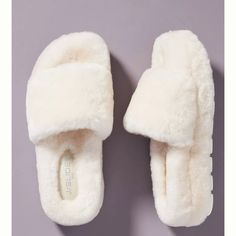 New In Box, J/Slides Sumptuous & Luxurious Shearling Slippers. Rubber Soles - The Rest Is All Shearling Baby! :) Beige Slippers, Fluffy Shoes, Rubber Sneakers, White Slippers, Dr Shoes, Comfy Slippers, Shearling Slippers, Cute Slippers, Anthropologie Shoes