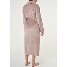 Women's Plush Soft Warm Fleece Robe | Color: Blush Pink | Material: 100% Polyester Warm Fleece | Available Sizes: S, M, L, XL, XXL. Your bathroom or spa isn't complete with a warm plush robe, and we've got just the thing for the comfort you crave. Feel like a princess day or night when you put on our luxurious soft robe and let its silky feeling envelope you. Ideal after a shower, a dip in the pool, or after a spa treatment, it's royal luxury you deserve. The plush fabric feels great on your ski Princess Day, Plush Robe, Fleece Robe, Soft Robes, Color Blush, Plush Fabric, Spa Treatments, A Princess, Put On