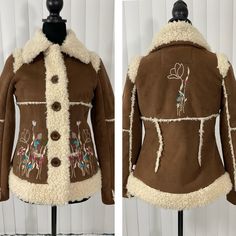 Nwot - Sample Piece. One Of A Kind! Sugarfly Sample Embroidered Faux Suede Sherpa Jacket Coat Hip Length Brown M Measurements (Flat): Bust: 16” Length: 23” Beige Winter Outerwear With Floral Embroidery, Beige Floral Embroidered Winter Outerwear, Embroidered Beige Winter Outerwear, Fall Beige Outerwear With Floral Embroidery, Brown Floral Embroidered Fall Outerwear, Brown Floral Embroidered Outerwear For Fall, Brown Floral Embroidery Outerwear For Fall, Beige Floral Embroidered Outerwear For Fall, Winter Outerwear With Floral Embroidery And Long Sleeves