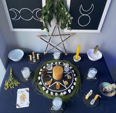 Lunar Witch Altar, Beltane Altar Ideas, Litha Altar Ideas, Wicca Altar Ideas, Wiccan Altar Ideas, Alter Ideas Spiritual, Litha Decorations, Litha Altar, Litha Ritual