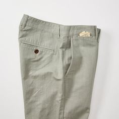 The foundation to your warm-weather smart casual look High-waisted Relaxed Fit Cotton Chinos, Mid-rise Cotton Chinos With Pockets, Chino Cotton Twill Ankle-length Pants With Pockets, Full-length Cotton Chinos With Cargo Pockets, Chino Cotton Twill Bottoms With Five Pockets, Straight Leg, Smart Casual, Cotton Linen, Warm Weather, Top Brands