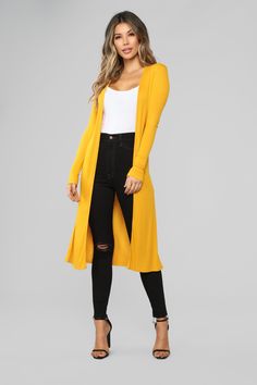 Yellow Cardigan Outfits, Mustard Yellow Outfit, Mustard Outfits, Mustard Cardigan, Mustard Yellow Dresses, Yellow Clothes, Yellow Cardigan, Oversize Fashion