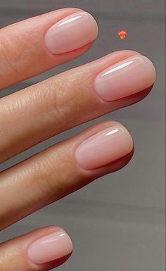 Fun Easy Supper Ideas, Clear Gel Manicure Short Nails, Elegant Shellac Nails, Clean And Natural Nails, Sheer Polish Nails, Dazzle Dry Livin La Vida Yoga, American Manicure Short Nails, Short Natural Acrylic Nails Squoval, Russian Manicure Natural