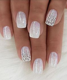 Glitter Gel Nails, Nail Dip, Makijaż Smokey Eye, Bride Nails, Short Acrylic Nails Designs, Nail Designs Glitter, Dipped Nails, Bridal Nails, Classy Nails