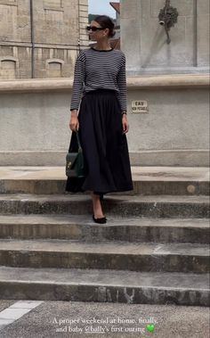 Danielle Copperman Style, Philly Outfits, Mass Outfit, Danielle Copperman, Riviera Chic, Poplin Skirt, Spring Inspo, Modesty Outfits, Winter Inspo