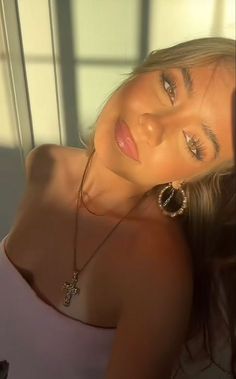 Blonde Pretty Snap Selfies, Sophia Birlem Blonde Hair, Sophia Birlem Aesthetic, Sofia Birlem, Soph Birlem, Sophia Birlem, Cute Makeup Looks, Makeup Looks Tutorial, Linnet