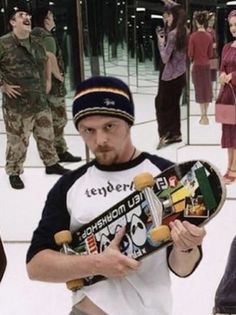 Spaced Edgar Wright, Spaced Simon Pegg, Tim Bisley, Space Tv Shows, Space Tv