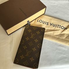 Ct0022 100% Authentic Vintage Wallet With Dust Bag And Box No Smell No Peeling No Cracks Beautiful Condition Vintage Wallet, Louis Vuitton Vintage, Bags Louis Vuitton, Louis Vuitton Brown, Vintage Louis Vuitton, Louis Vuitton Bags, Long Wallet, Passport Holder, Louis Vuitton Bag