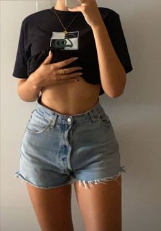 Cute Jean Shorts Outfit, Instagram Outfits, S N, Looks Style, Casual Style Outfits, Casual Denim